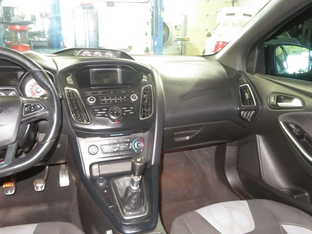 2016 Ford Focus FORD FOCUS ST AZ CAR  6SPEED MANUAL TRANSMISSION AZ CAR   - 23062679 - 35