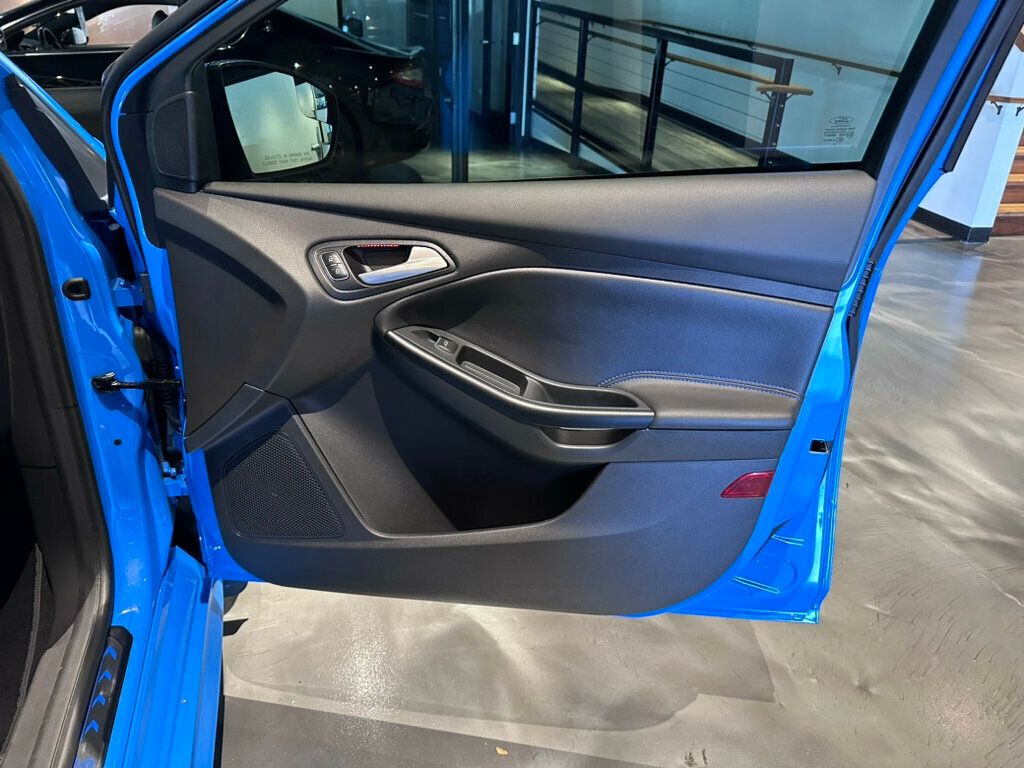 2016 Ford Focus RS/1Owner/MoonRoof/600aEquipmentGroup/CobbTuner/LaunchControl - 22666540 - 25