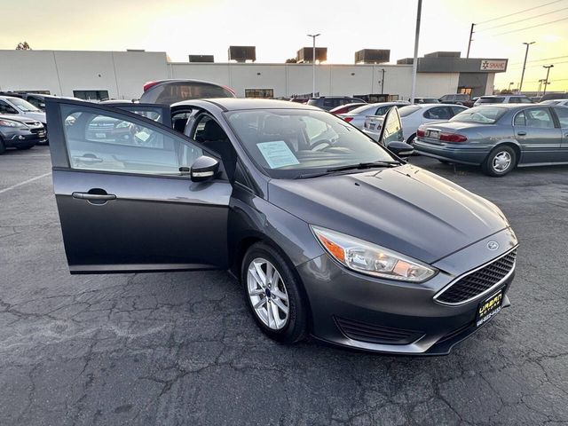 2016 Ford Focus SE 4dr Sedan - 23064567 - 23
