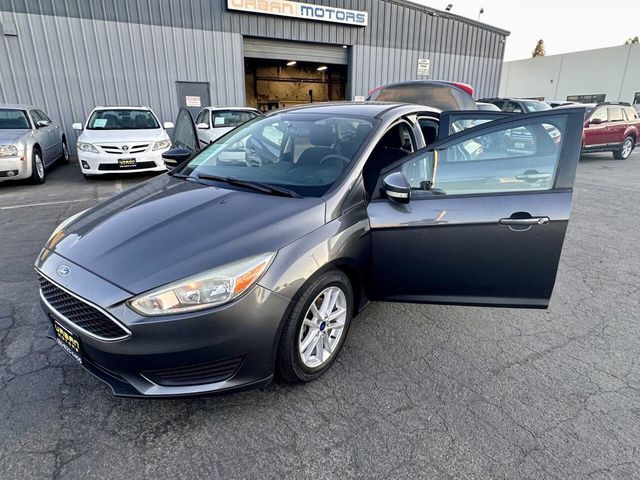 2016 Ford Focus SE 4dr Sedan - 23064567 - 24