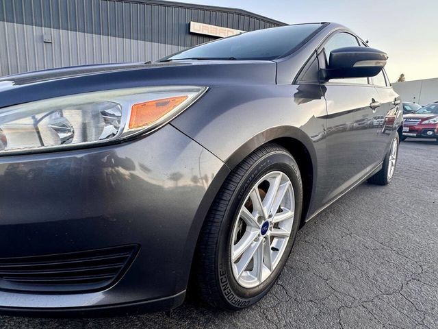 2016 Ford Focus SE 4dr Sedan - 23064567 - 26