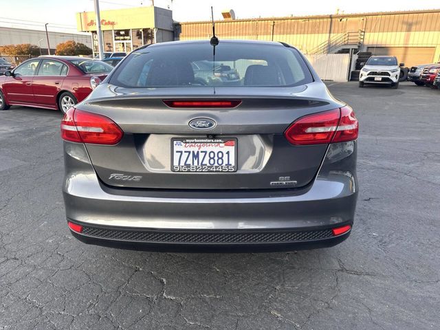 2016 Ford Focus SE 4dr Sedan - 23064567 - 8
