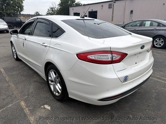 2016 Ford Fusion 4dr Sedan SE FWD - 23057939 - 5