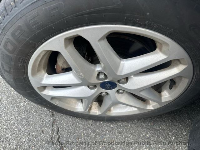 2016 Ford Fusion 4dr Sedan SE FWD - 23075581 - 16