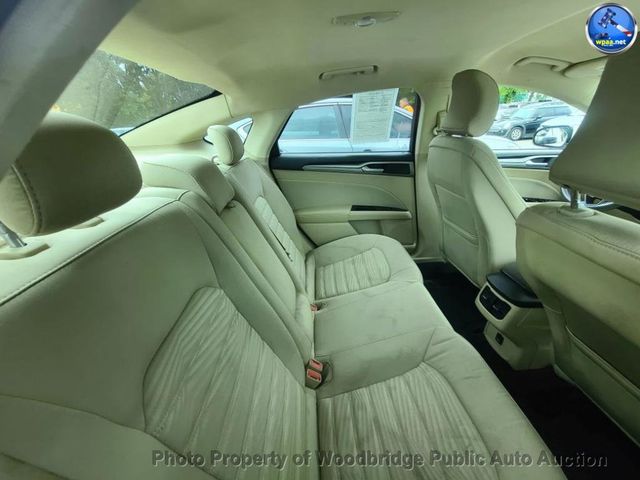 2016 Ford Fusion 4dr Sedan SE FWD - 23075581 - 7