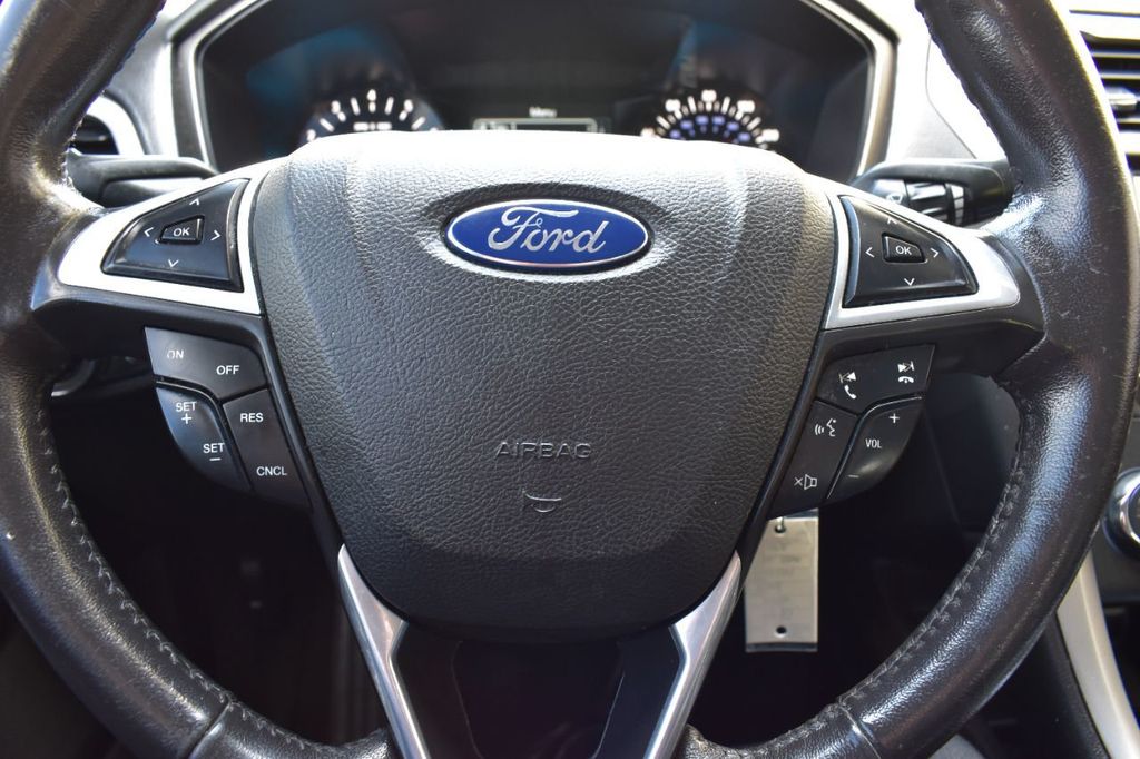 2016 Ford Fusion 4dr Sedan SE FWD - 21840431 - 26