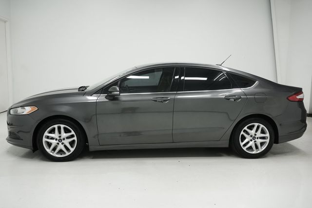2016 Ford Fusion 4dr Sedan SE FWD - 23030654 - 6