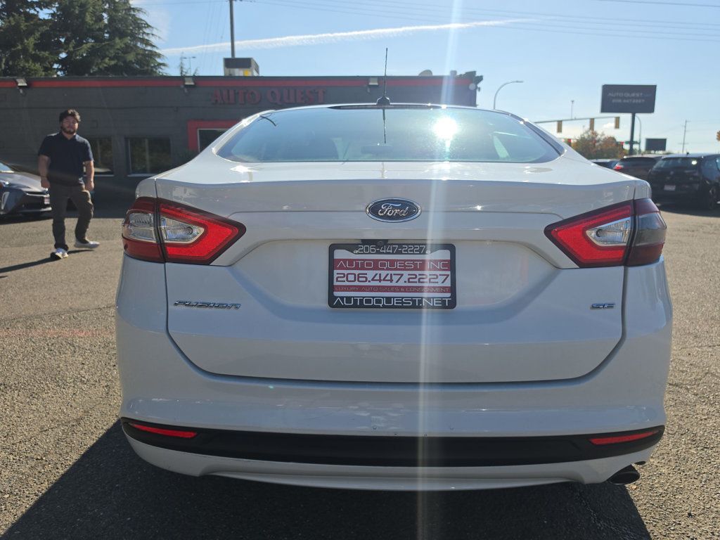 Ford Fusion photo 24