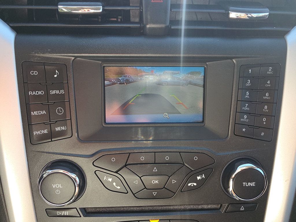 Ford Fusion photo 29
