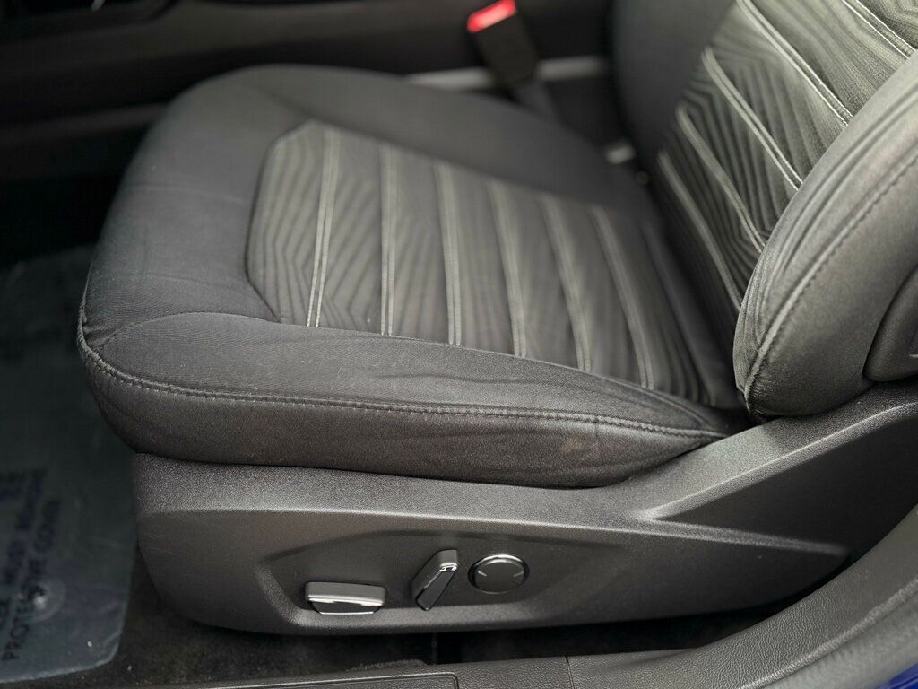 2016 Ford Fusion 4dr Sedan SE FWD - 22969040 - 14