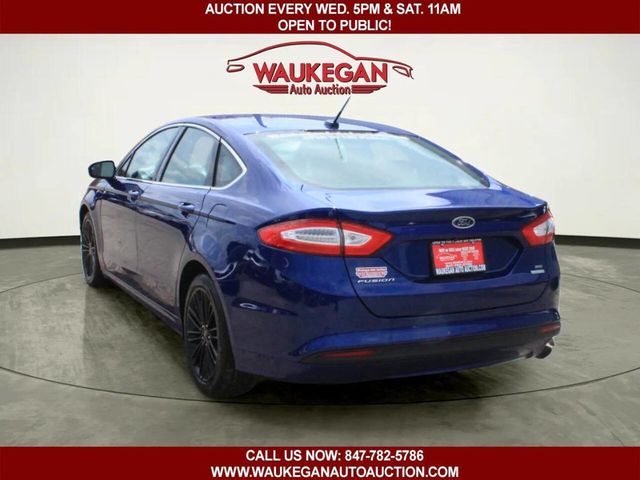 2016 Ford Fusion 4dr Sedan SE FWD - 23018957 - 4