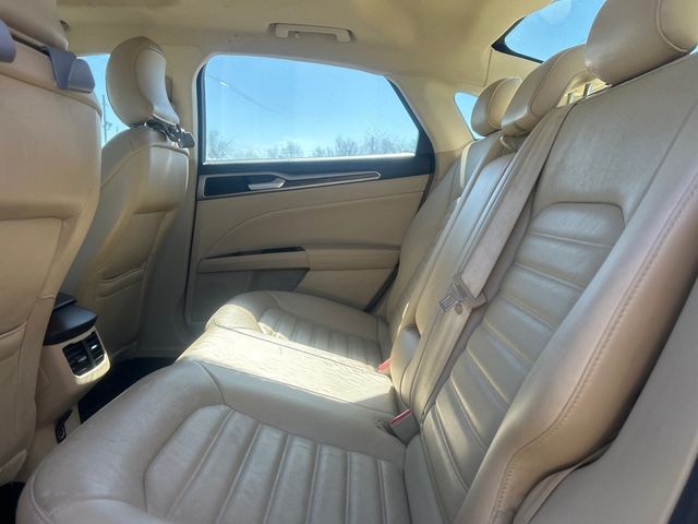 2016 Ford Fusion 4dr Sedan SE FWD - 22989447 - 6