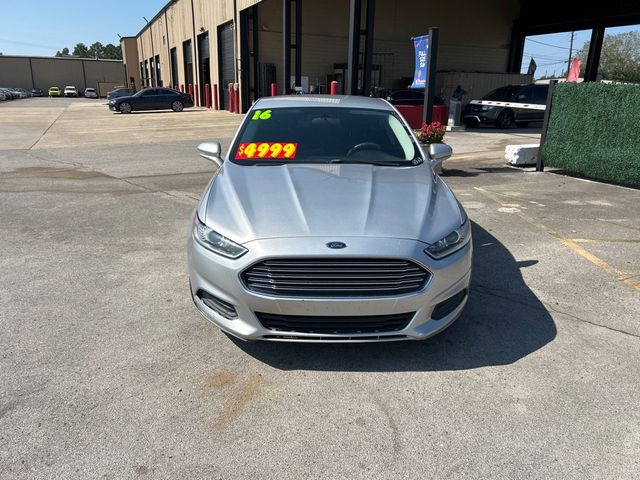 2016 Ford Fusion 4dr Sedan SE FWD - 23082725 - 1