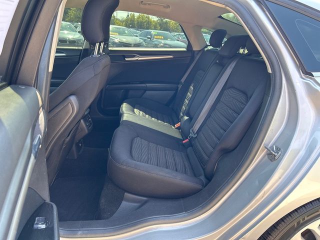 2016 Ford Fusion 4dr Sedan SE FWD - 23082725 - 6