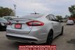 2016 Ford Fusion 4dr Sedan SE FWD - 22608039 - 4