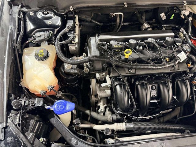 2016 Ford Fusion 4dr Sedan SE FWD - 22955571 - 27