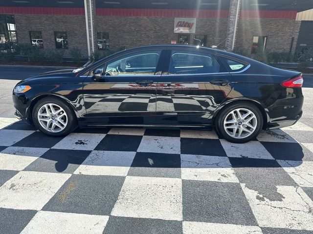 2016 Ford Fusion 4dr Sedan SE FWD - 22618233 - 5