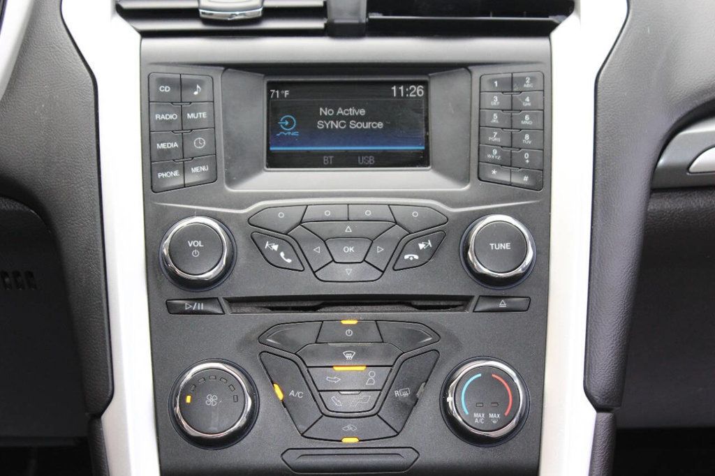 2016 Ford Fusion 4dr Sedan S FWD - 22919930 - 17