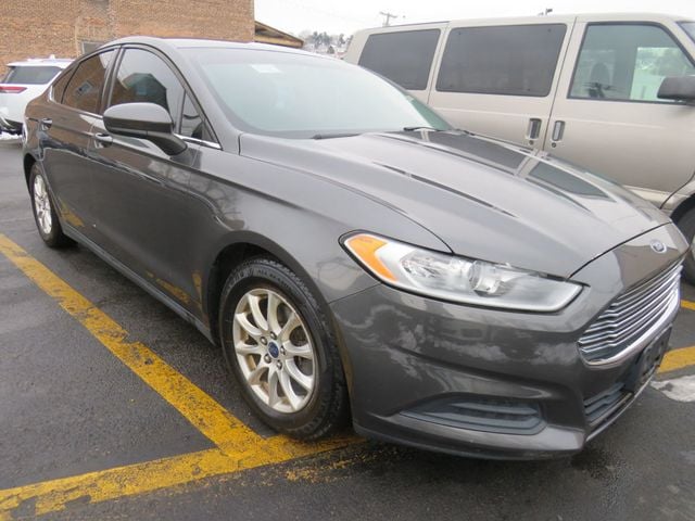 2016 Ford Fusion 4dr Sedan S FWD(clear title) - 22960738 - 2
