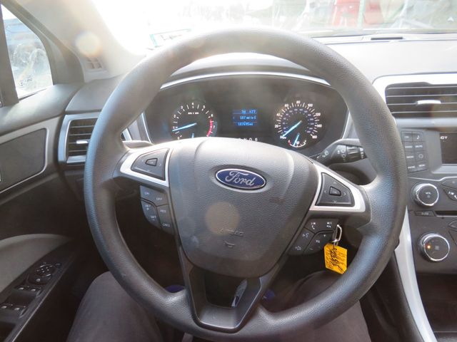 2016 Ford Fusion 4dr Sedan S FWD(clear title) - 22960792 - 11