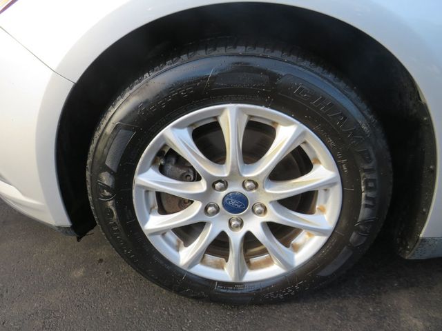 2016 Ford Fusion 4dr Sedan S FWD(clear title) - 22960792 - 12