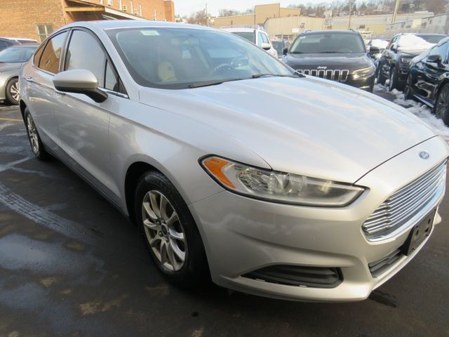 2016 Ford Fusion 4dr Sedan S FWD(clear title) - 22960792 - 2
