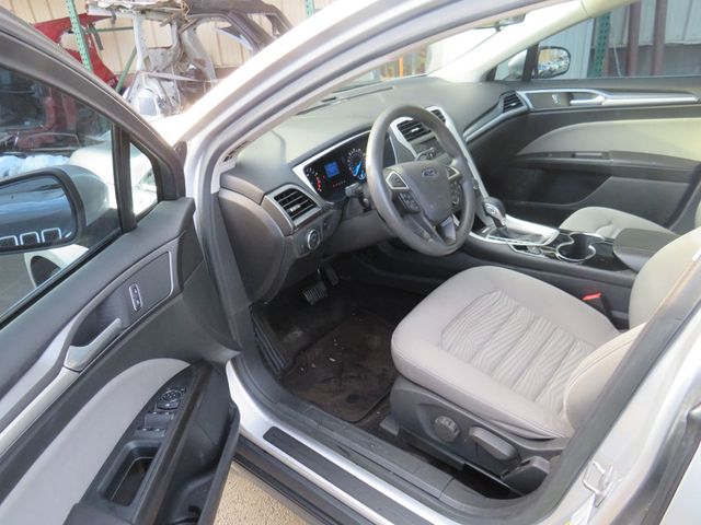 2016 Ford Fusion 4dr Sedan S FWD(clear title) - 22960792 - 8