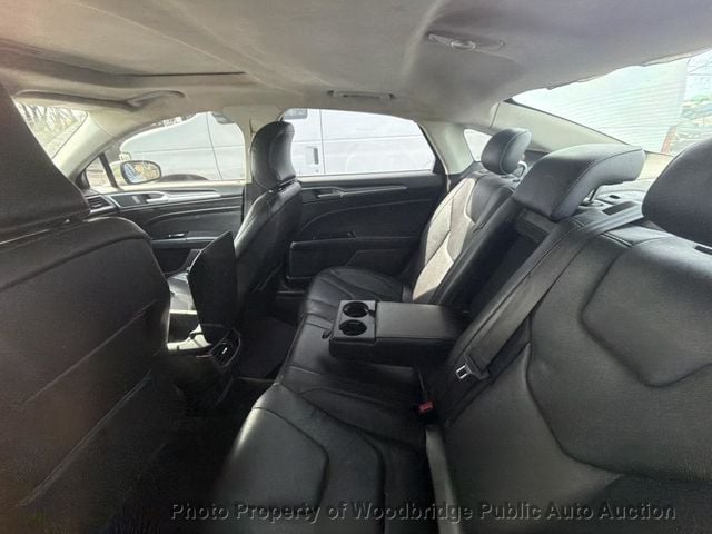 2016 Ford Fusion 4dr Sedan Titanium FWD - 22992369 - 7