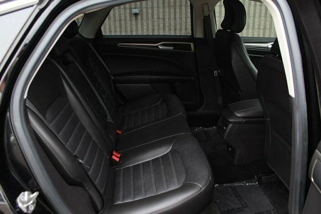 2016 Ford Fusion AWD SE W/ LUXURY PKG, LEATHER INTERIOR SEATING W/ FRNT HTD SEATS - 23047474 - 9