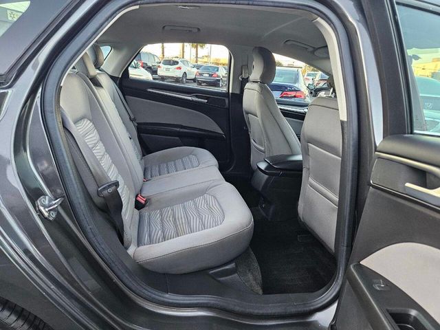 2016 Ford Fusion S 4dr Sedan - 22969627 - 16