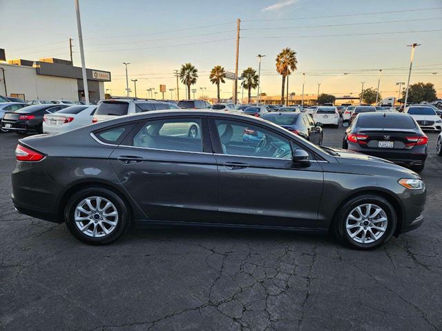 2016 Ford Fusion S 4dr Sedan - 22969627 - 5