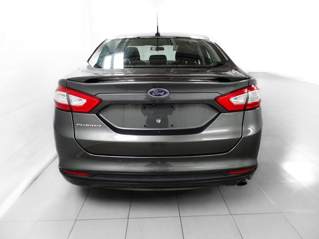 2016 Ford Fusion SE - 22685011 - 4