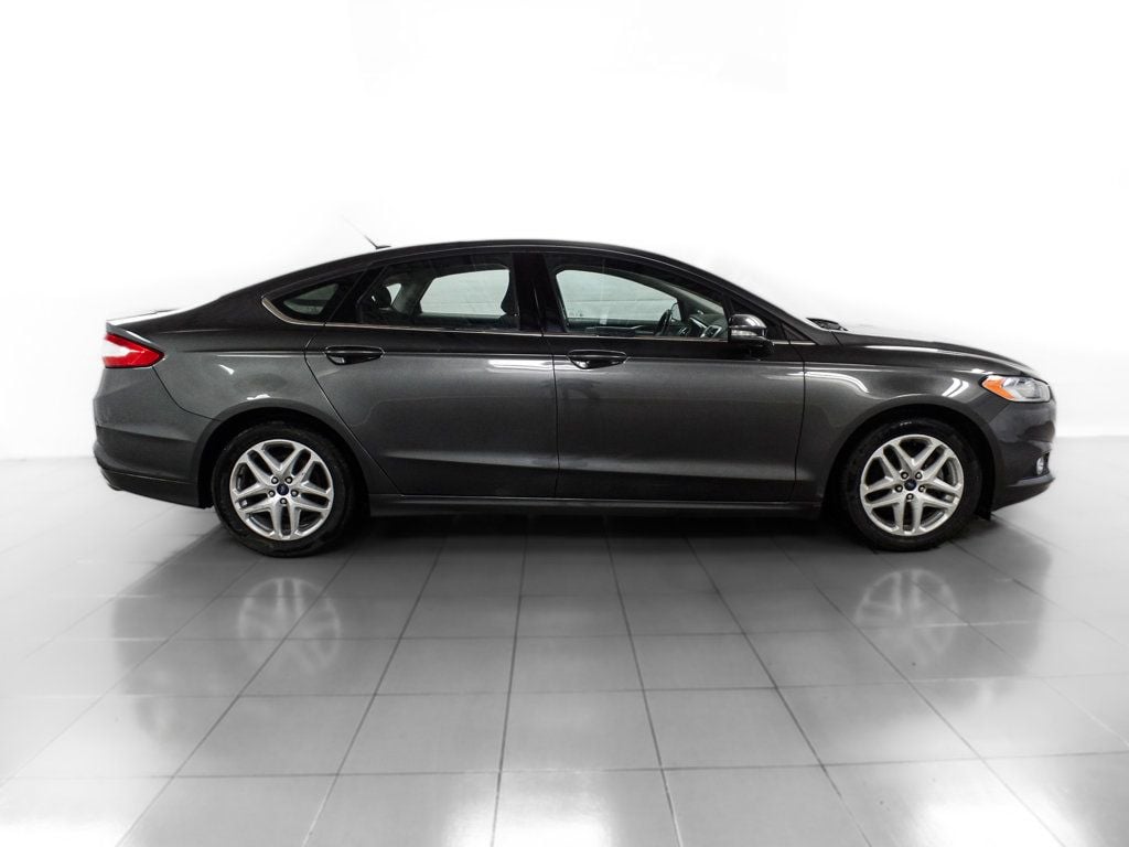 2016 Ford Fusion SE - 22685011 - 6