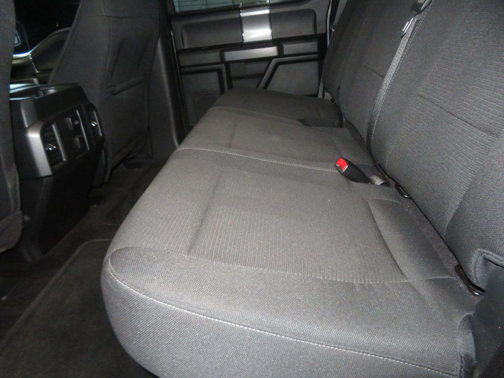 2016 Ford F-150 XLT photo 25