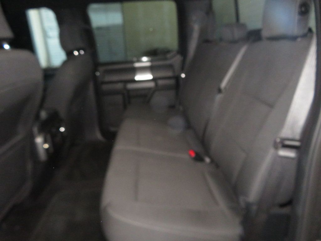 2016 Ford F-150 XLT photo 26