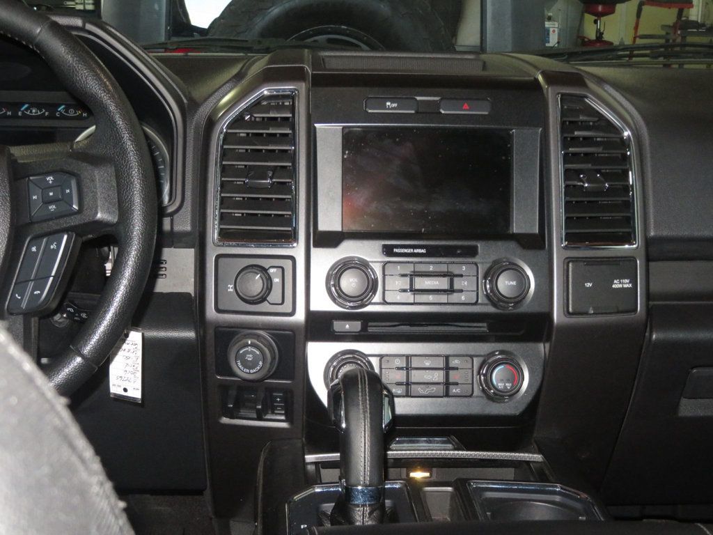 2016 Ford F-150 XLT photo 39
