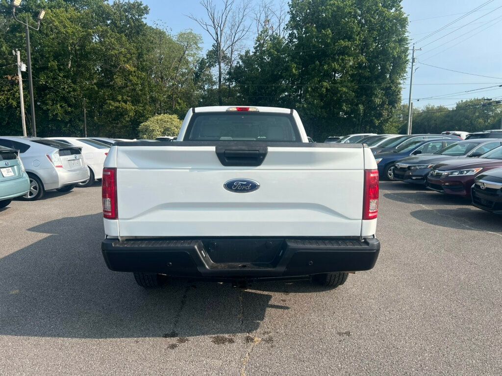 2016 Ford F-150 2WD Reg Cab 141" XL - 22588308 - 3