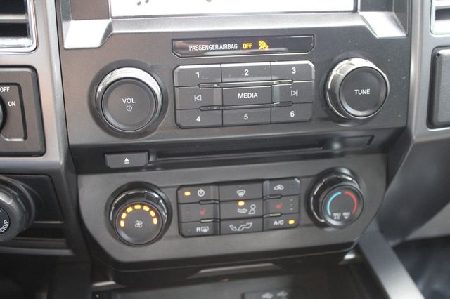 2016 Ford F-150 2WD SuperCrew 145" XLT - 22897606 - 12