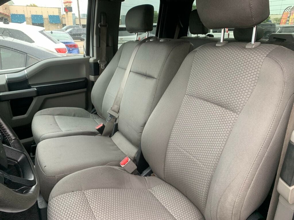 2016 Ford F-150 XLT photo 4