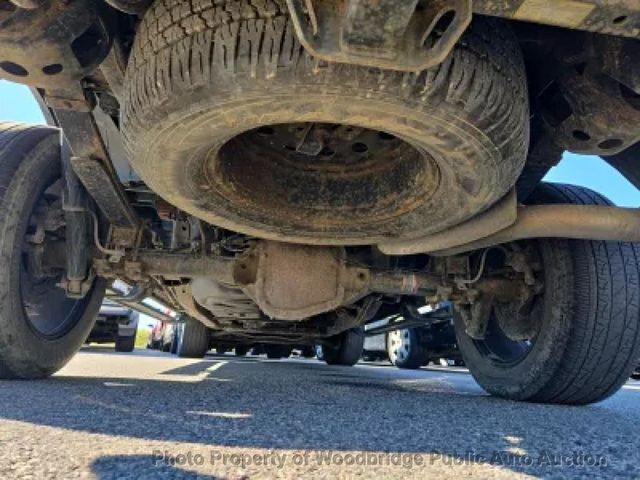 2016 Ford F-150 4WD SuperCrew - 23033125 - 10