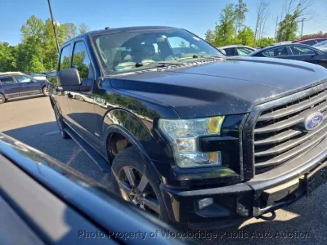 2016 Ford F-150 4WD SuperCrew - 23033125 - 3