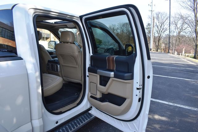 2016 Ford F-150 4WD SuperCrew 145" Lariat - 22958490 - 52