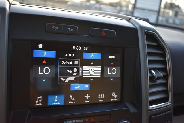 2016 Ford F-150 4WD SuperCrew 145" Lariat - 23008733 - 10