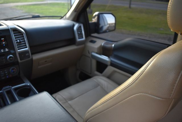 2016 Ford F-150 4WD SuperCrew 145" Lariat - 23008733 - 27