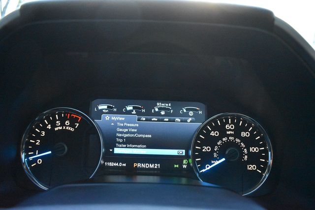 2016 Ford F-150 4WD SuperCrew 145" Lariat - 23008733 - 5