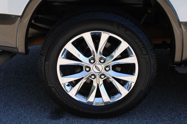 2016 Ford F-150 4WD SuperCrew 145" Lariat - 23069941 - 34