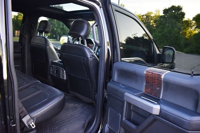 2016 Ford F-150 4WD SuperCrew 145" Platinum - 23071154 - 40