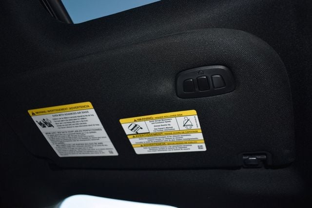 2016 Ford F-150 4WD SuperCrew 145" Platinum - 23071154 - 44
