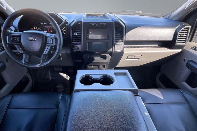 2016 Ford F-150 4WD SuperCrew 145" XL - 22981496 - 19