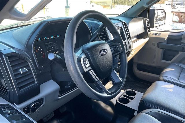 2016 Ford F-150 4WD SuperCrew 145" XL - 22981496 - 27